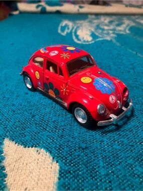 1967 Volkswagon Classical Beetle 5" Diecast KINSMART Pull Back Action Car Toy